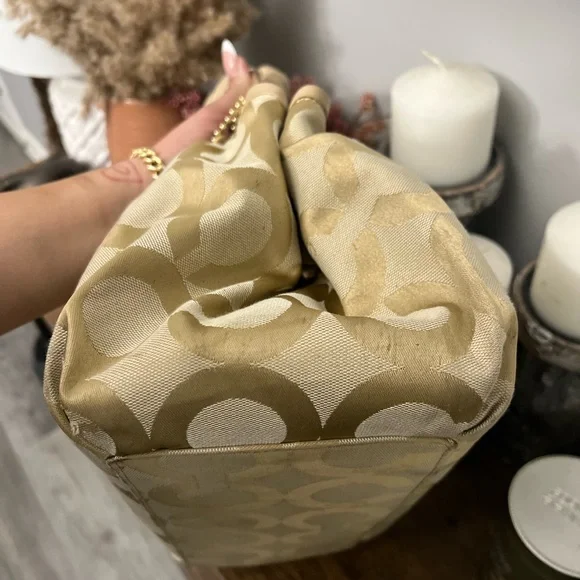 Coach Parker optic art kisslock hobo - Picture 5 of 8